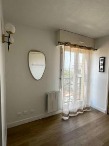 Résidence Antares - Charmant T2 entièrement rénové avec vue imprenable sur le bassin MAE-9344