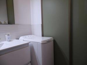 Résidence Antares - Charmant T2 entièrement rénové avec vue imprenable sur le bassin MAE-9344