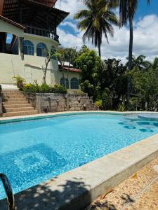 Ocean-View Villa in Cerromar Private Pool 5 min to El Tunco Surf City