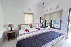 Phòng Tiêu Chuẩn Giường Đôi Có Quạt Máy (Standard Double Room with Fan)