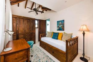 4 BD Villa in Las Catalinas