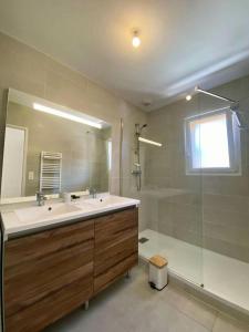 Résidence Villa Cano - Maison contemporaine pour 6 personnes – Proche plages Sud MAE-2741