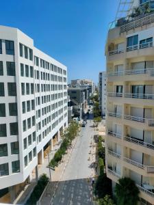 luxurious and cosy apartment close to tunsia mall lac 2