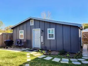 The Cozy Shack - Hitchcock