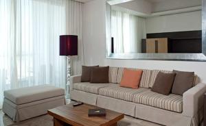 2BD Grand Luxxe Villa Nuevo