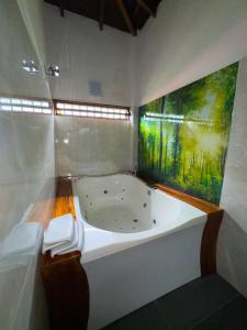 VILLA ORION piscina y discoteca PRIVADA K18