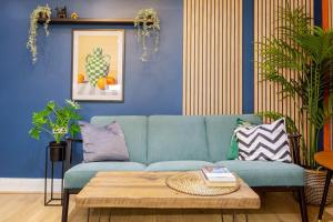 Ashton Getaway Sleeps 14 Free Parking