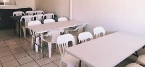 Salón y habitaciones