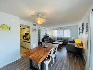 Ocean Dunes Villas #25 short walk to the ocean