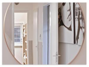 Holiday Home in Yn e Lijte with Water Sports