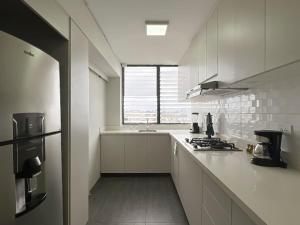 Sky Flatt 2BR by Geko