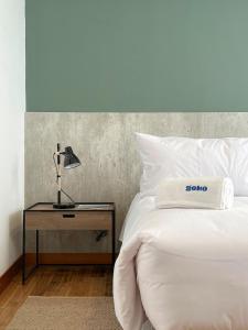 Miraflores City Diagonal Apartments by Geko