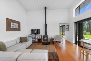 Skyline Lodge - Leigh Coastal Paradise