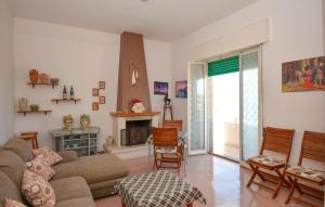 Gorgeous Apartment In Cava Daliga