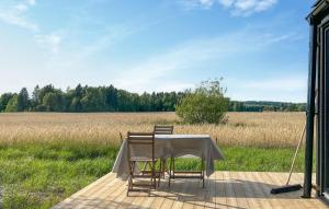 2 Bedroom Awesome Home In Sala