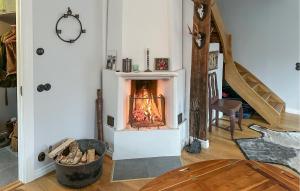 2 Bedroom Nice Home In Småland