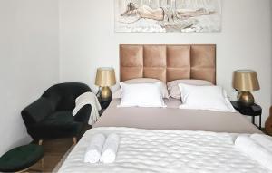 Cozy Apartment In Supetar