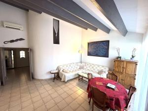 Maisons de vacances Maison confortable 8 personnes avec jardin, Port-la-Nouvelle - FR-1-229C-105 : photos des chambres