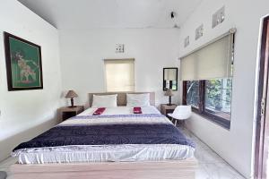 Phòng Tiêu Chuẩn Giường Đôi Có Quạt Máy (Standard Double Room with Fan)