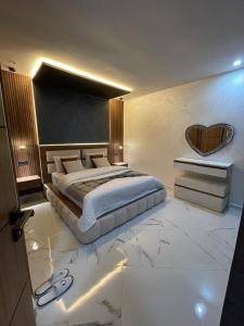 Modern Apartment Airport