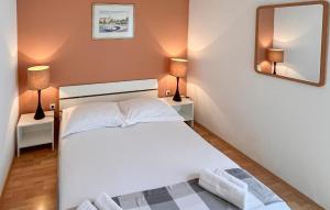 Stunning Apartment In Supetar With Wifi