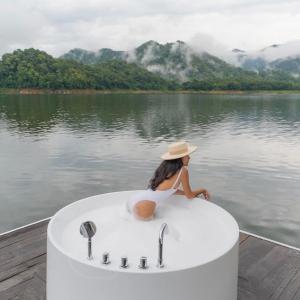 ลอยภิรมย์ Loypirom