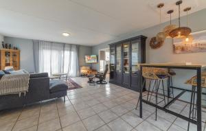 Stunning Home In Wemeldinge With Sauna