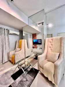 2BR Balcony Suite at Grass Residences QC near SM North