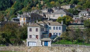 Papigo Villas Zagori Greece