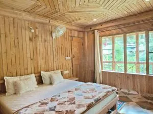 Tirthan Majestic View Homestay - Sainj