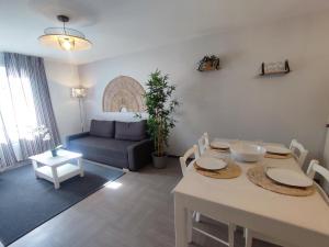 Appartements La piscine des Gorges - Climatisation Parking : photos des chambres