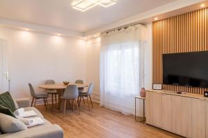 Lépurée, centre ville, 150m de la plage