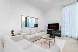 LIV Residence - Super Deluxe 2BR - Dubai Marina View - Marina Walk