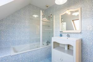 Maisons de vacances Grande maison a 5min des plages : photos des chambres