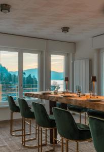 Duplex Lakeside Penthouse