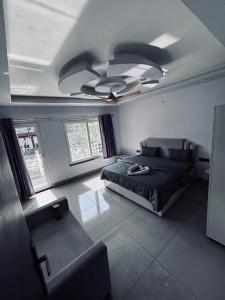 Hotel Amrit Bliss