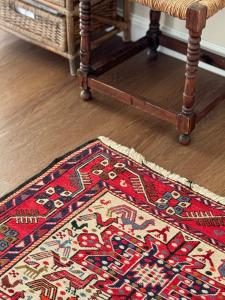 Artsy Italian lake retreat with stunning views!