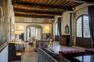 Castello di Montemasso B&B