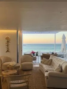 Sea Haven Upstairs - Strandfontein