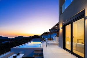 Villa July