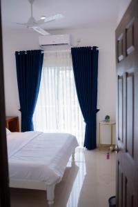 Santorini 2BR Resort Apartment - Negombo Beach & Airport