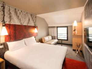 Hotels ibis Pontorson Baie Du Mont Saint Michel : photos des chambres