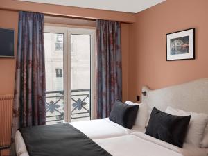 Standard Double Room room in Hôtel Belloy Saint Germain