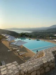 Apartment with fantastic view - Embrósneros