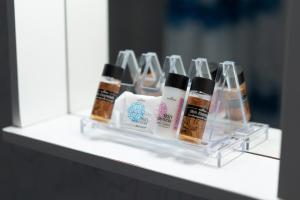 The Mirror Apartment