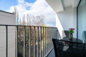 Comfortable Apartment with Air Conditioning by Renters Prestige