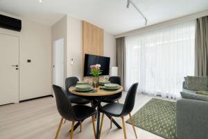 Comfortable Apartment with Air Conditioning by Renters Prestige