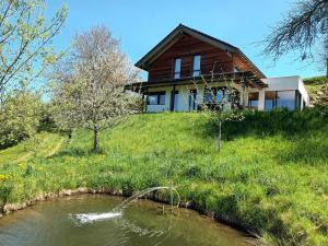 Haus am Teich mit privater Sauna