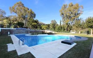 Piso moderno con vistas al mar