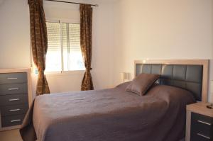 Piso moderno con vistas al mar